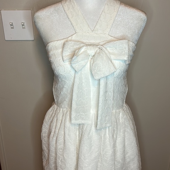 Maje Libby White Eyelet Bow Detail Dress NWT Size 36 - Picture 3 of 10
